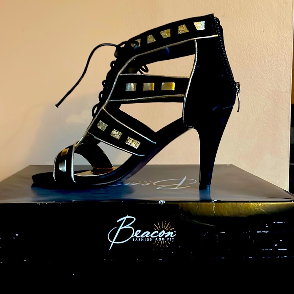 Beacon Fashion and Fit Heels